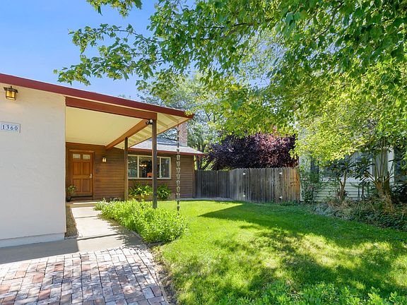 2nd image of 1360 Hemingway Court