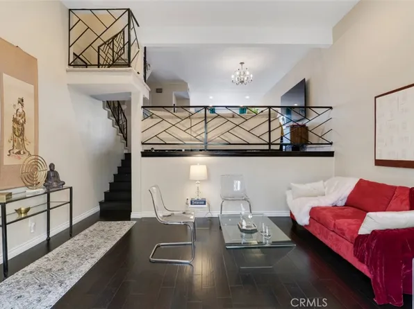 21125 Lassen St Unit 2, Chatsworth, CA 91311