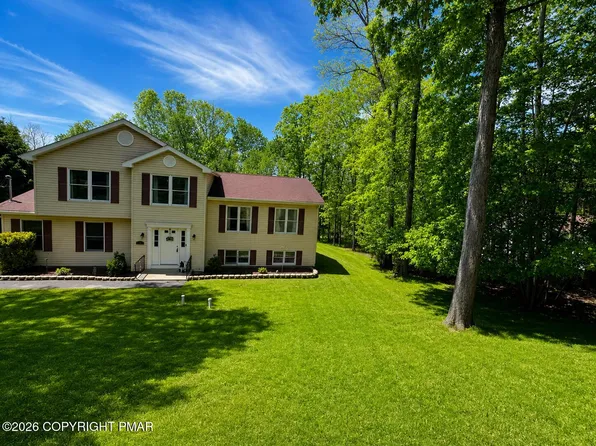 391 Rose Marie Ln, East Stroudsburg, PA 18302