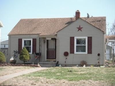 2nd image of 819 E Water St