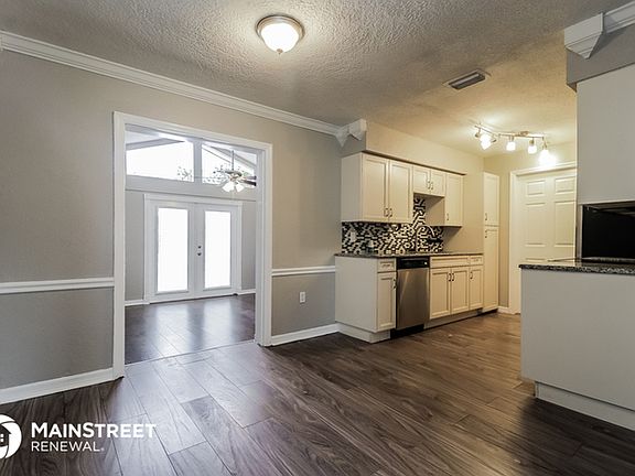 4th image of 2515 Dianjo Dr