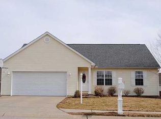 1788 Antiqua Dr, Newburgh, IN 47630