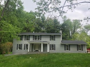 3 Hesspar Ct, Phoenix, MD 21131