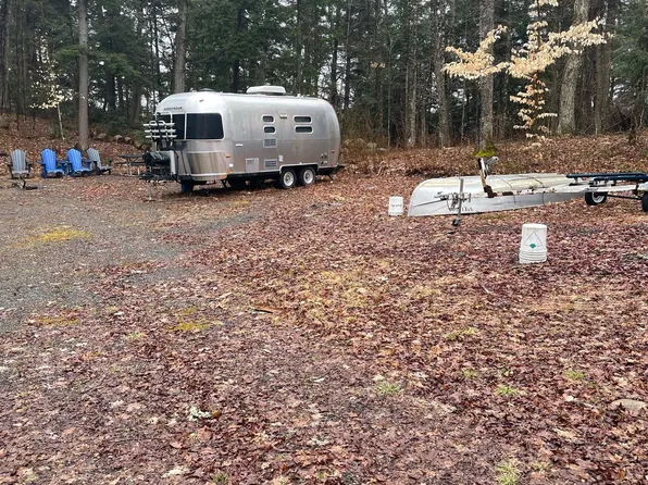 (undisclosed Address), Lake Of Bays, ON P1H 2J6