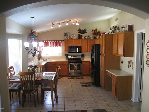 4th image of 8609 W Meadow Dr