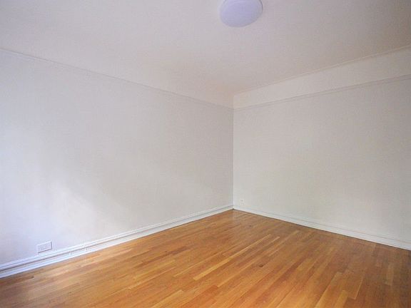 5th image of 517 W 161st St APT 4