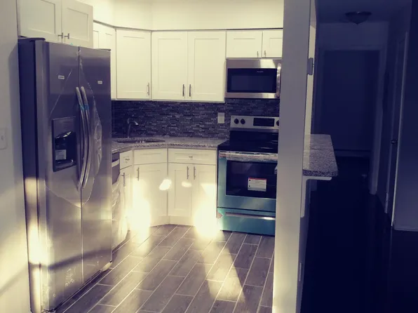 729 10th St APT 3C, Secaucus, NJ 07094