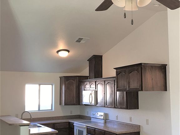 3rd image of 744 E Las Brisas Blvd