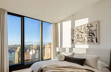 125 Greenwich Street, #61F