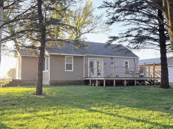 1008 Main St, Greenville, IA 51343