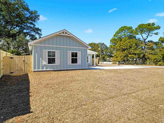 3rd image of 8511 Barrancas St