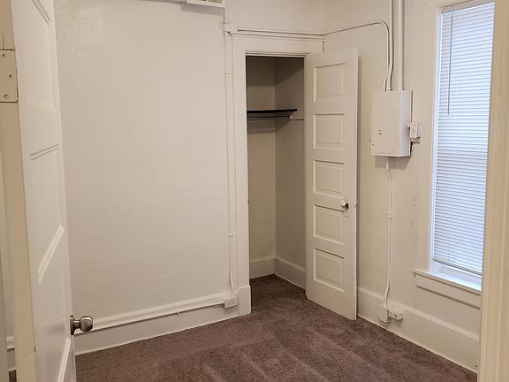 3rd image of 1105 E Indiana Ave #1