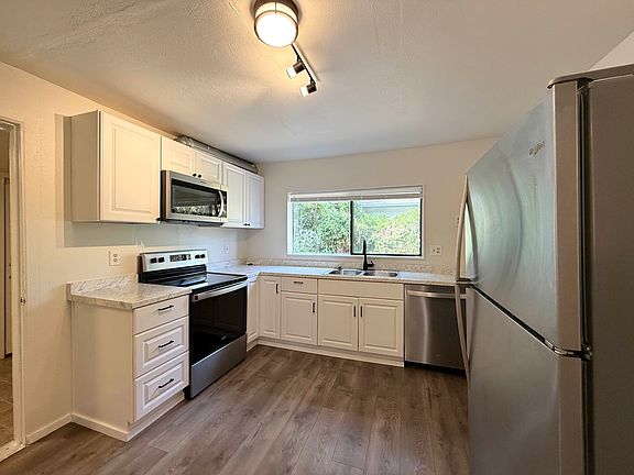 4th image of 8042 S Ainsworth Ave
