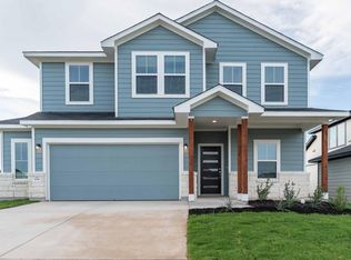 104 Old Silver Dr, Jarrell, TX 76537