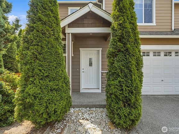 3rd image of 17927 SE 27th Avenue