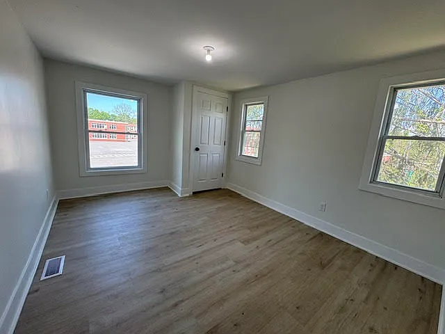12 Edmunds Ln — Photo 26