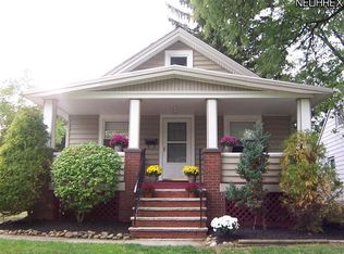 4050 W 226th St, Fairview Park, OH 44126