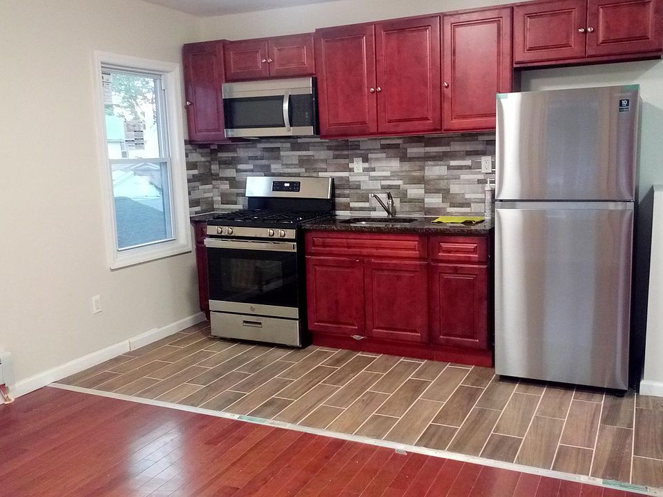 1st image of 173-35 104th Ave Floor 2