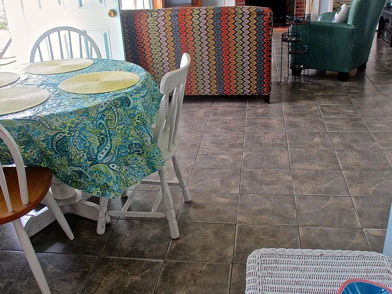 26 Shore Dr — Photo 12