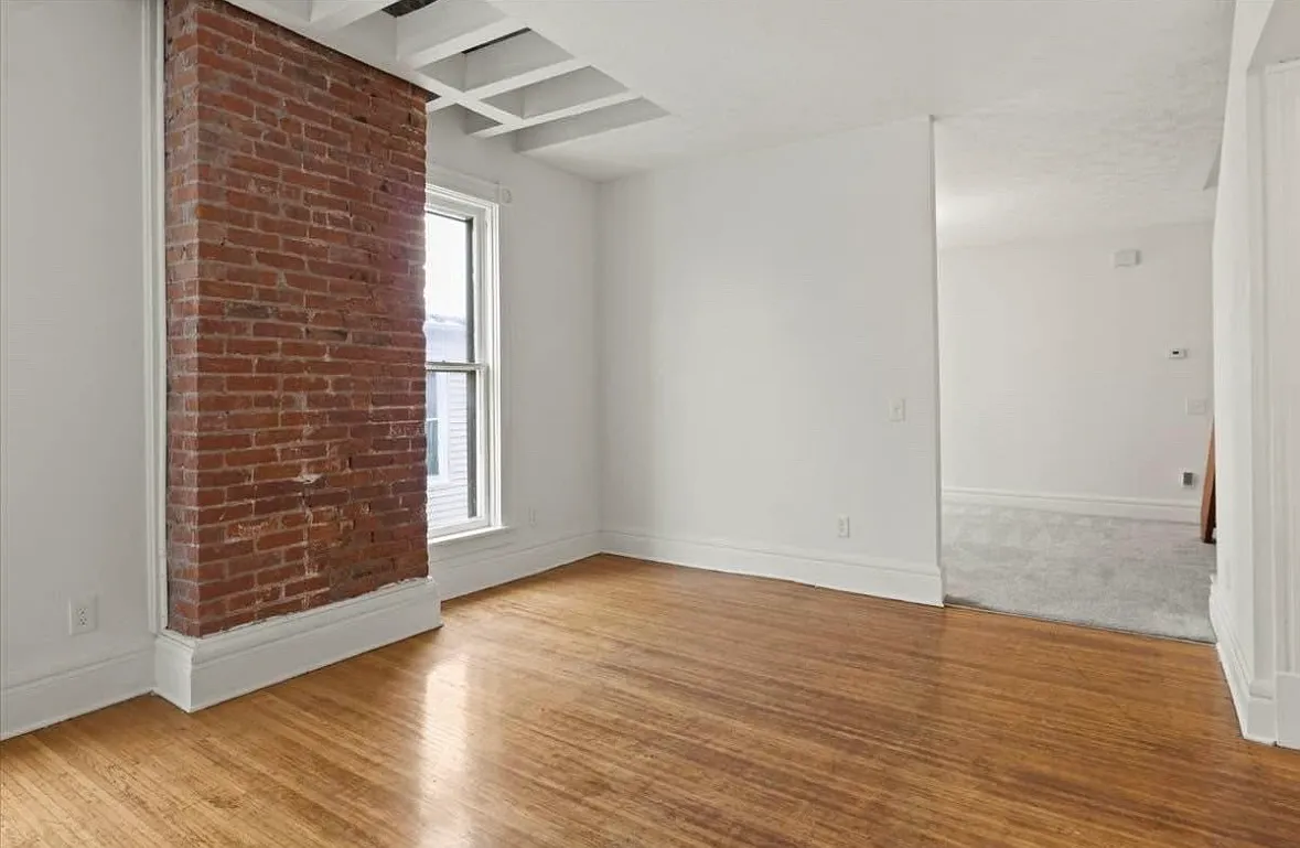 1 bed, 1.5 bath, 1525 sqft, $1,600 — Photo 4