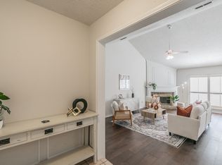 711 Preston Pl, Grapevine, TX 76051