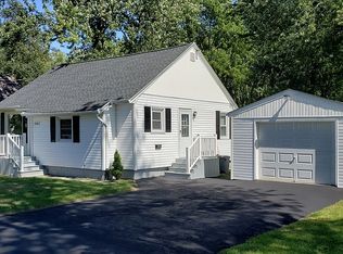 2743 Caledonia St, Newfane, NY