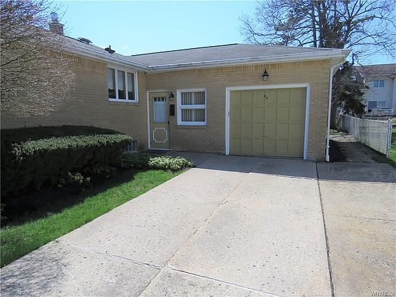5th image of 45 Hardt Ln