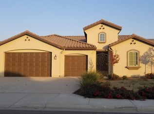 7310 Arrowhead Trail Ct, Bakersfield, CA 93311