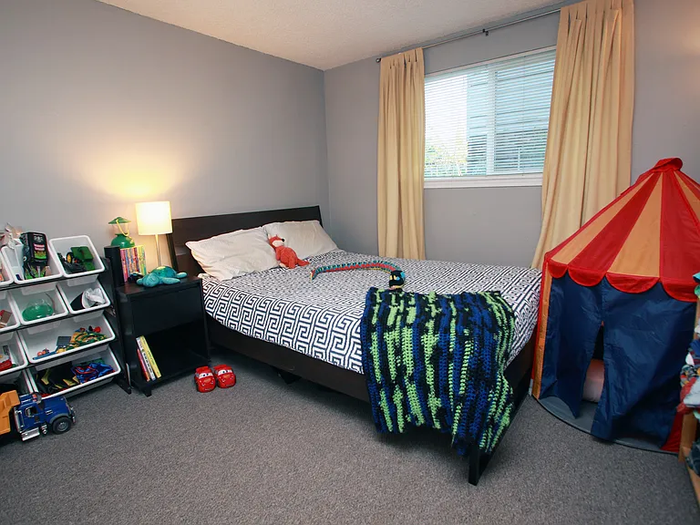 4921 SE 71st Ave #1 — Photo 13