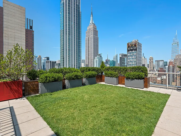 39 E 29th St #9D — Photo 7