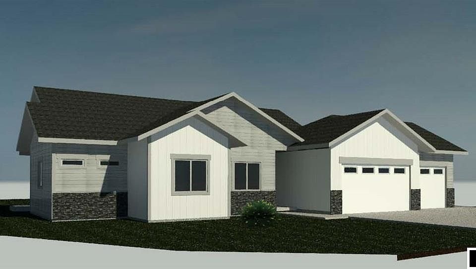 2nd image of 600 View Dr