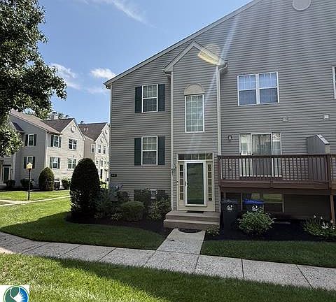 2nd image of 641 Muhlenberg Dr