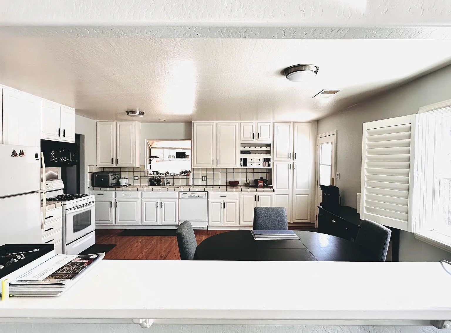 3 bed, 1258 sqft, $4,995 — Photo 3