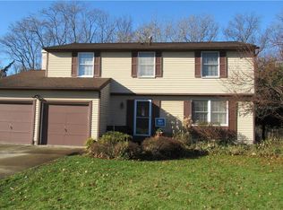 15687 Bittersweet Ct, Strongsville, OH 44136