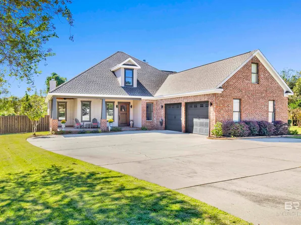 19279 Fairfax Dr, Fairhope, AL 36532