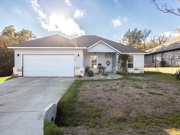 4708 Pecos St, Granbury, TX 76048