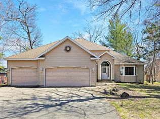 21124 Wildwood Rd, Brainerd, MN 56401