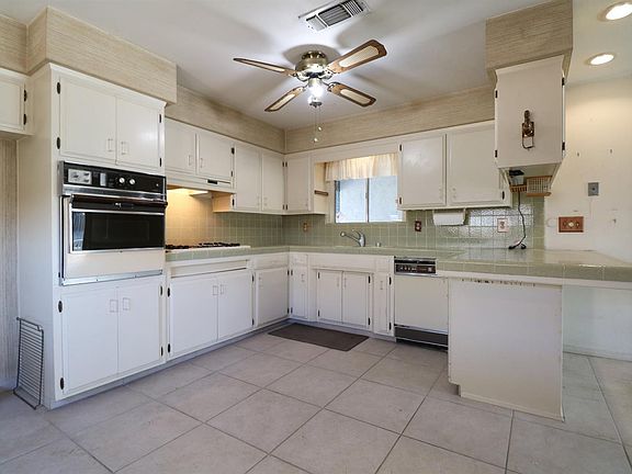 4th image of 3431 W Cutler Ave