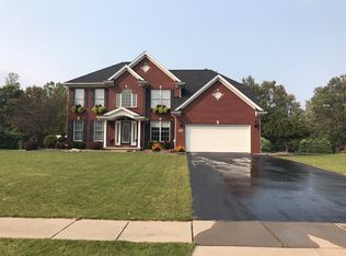 1285 Majestic Woods Dr, Grand Island, NY 14072