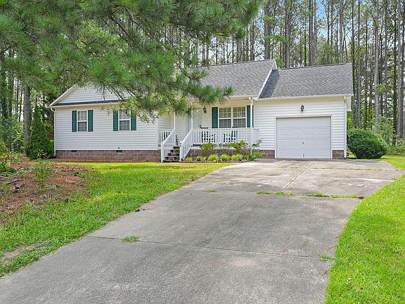 2nd image of 48 Hammerstone Dr
