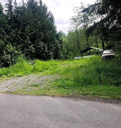 2nd image of 8440 Sumac Ct SE