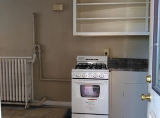 413 W 6th St APT 1, Davenport, IA 52803