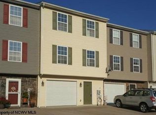 126 Eagle Dr, Maidsville, WV 26541
