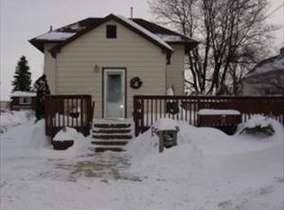911 3rd Ave NE, E Grand Forks, MN 56721
