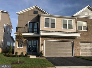 23656 Chalmers Crossing Ter, Ashburn, VA 20148