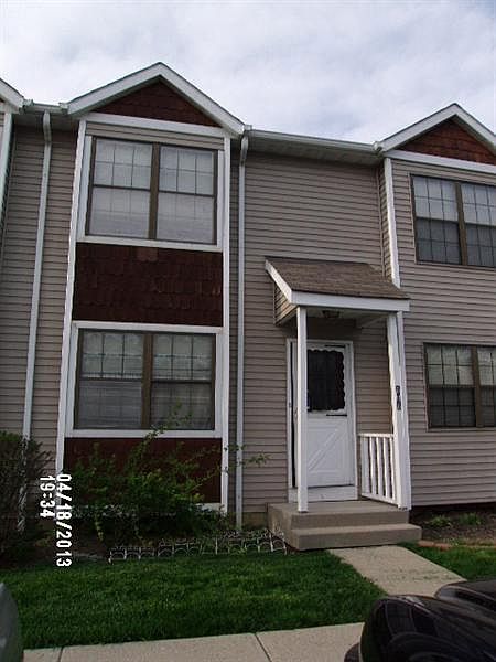 1st image of 906 Noddymill Ln E