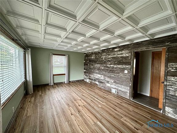 5th image of 500 N Sandusky St