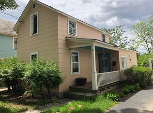 61 Charlotte St, Burlington, VT 05401