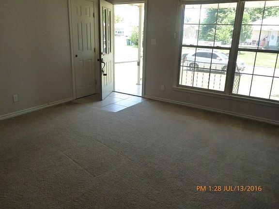 3rd image of 1403 NW Logan Ave