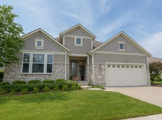 3624 Greystone Ave, Naperville, IL 60564